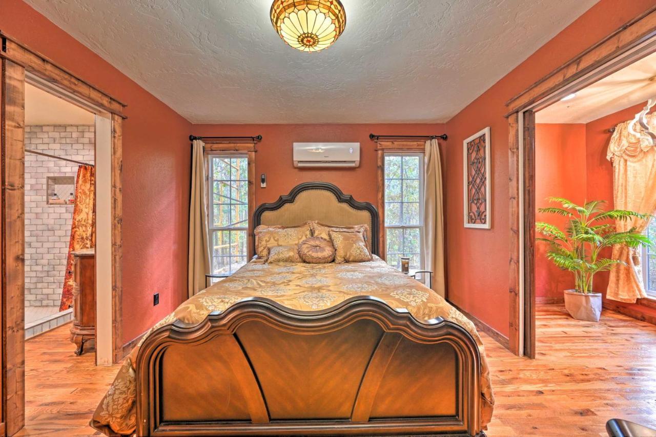 Tudor-Style Broken Bow Cottage With Hot Tub And Decks! Stephens Gap Buitenkant foto