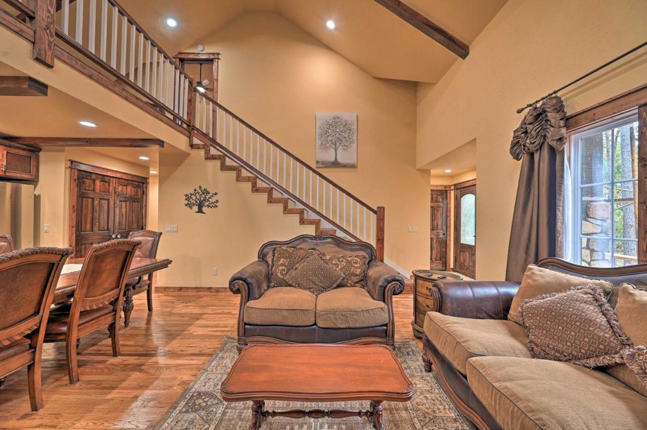 Tudor-Style Broken Bow Cottage With Hot Tub And Decks! Stephens Gap Buitenkant foto