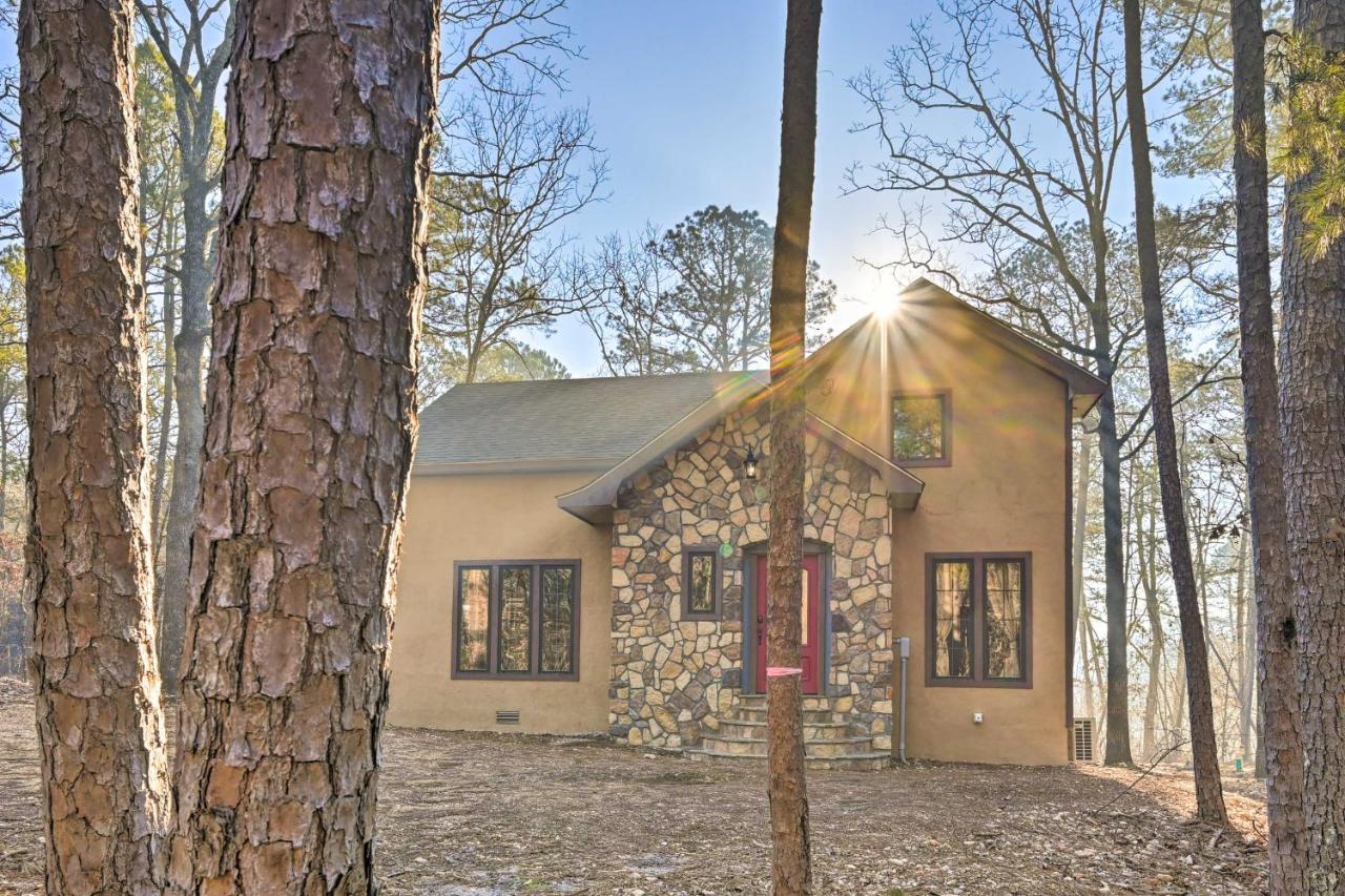 Tudor-Style Broken Bow Cottage With Hot Tub And Decks! Stephens Gap Buitenkant foto